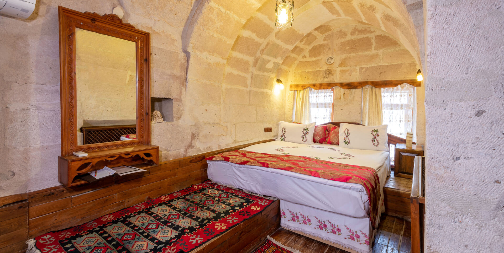 Byzantine King Suite
