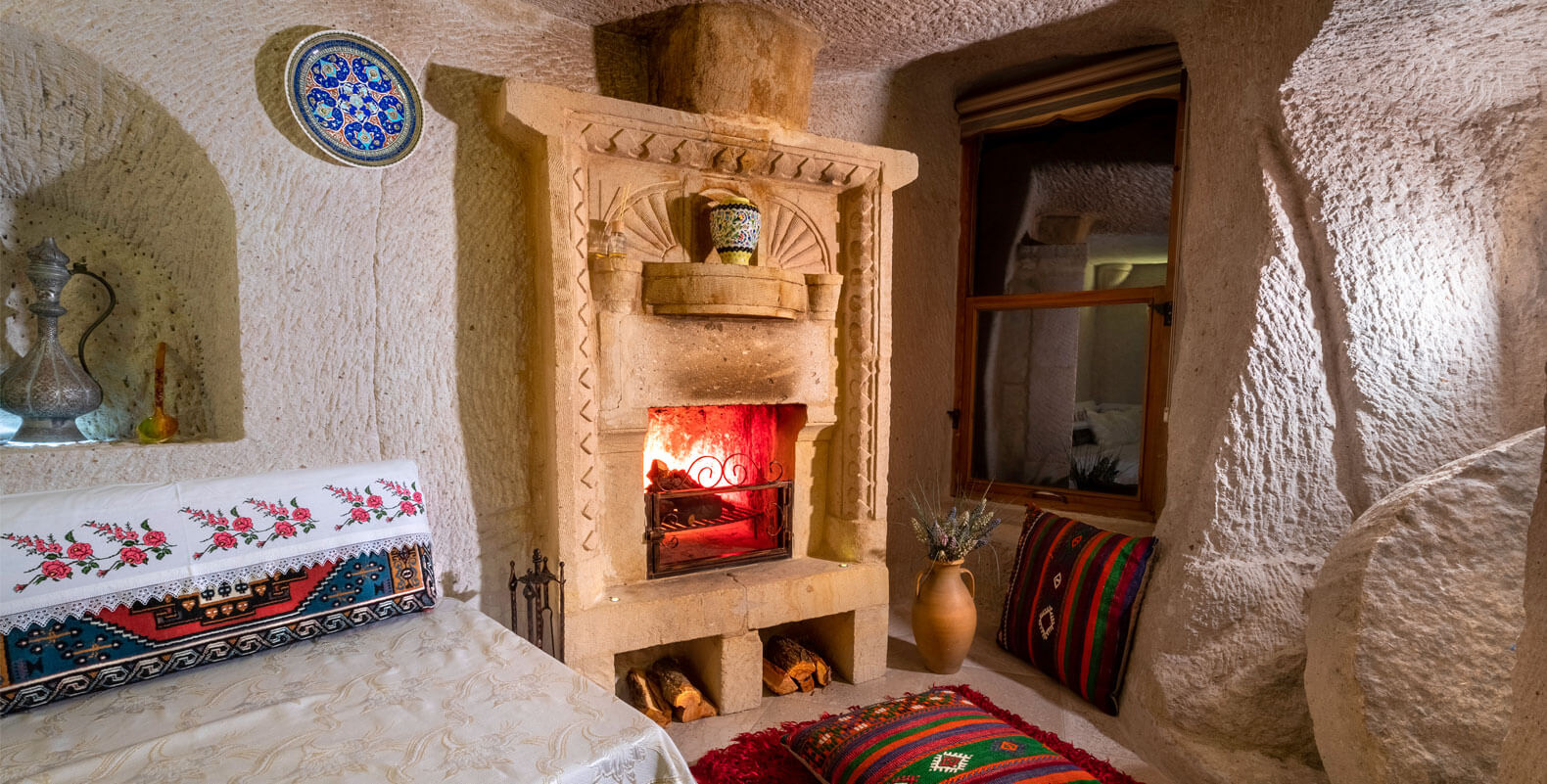 Roman King Suite Fireplace