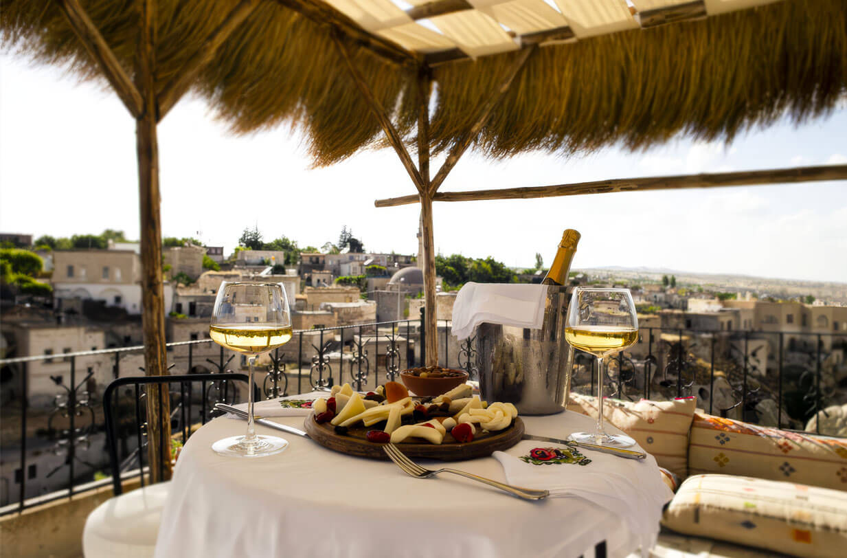 Restaurant Evening View