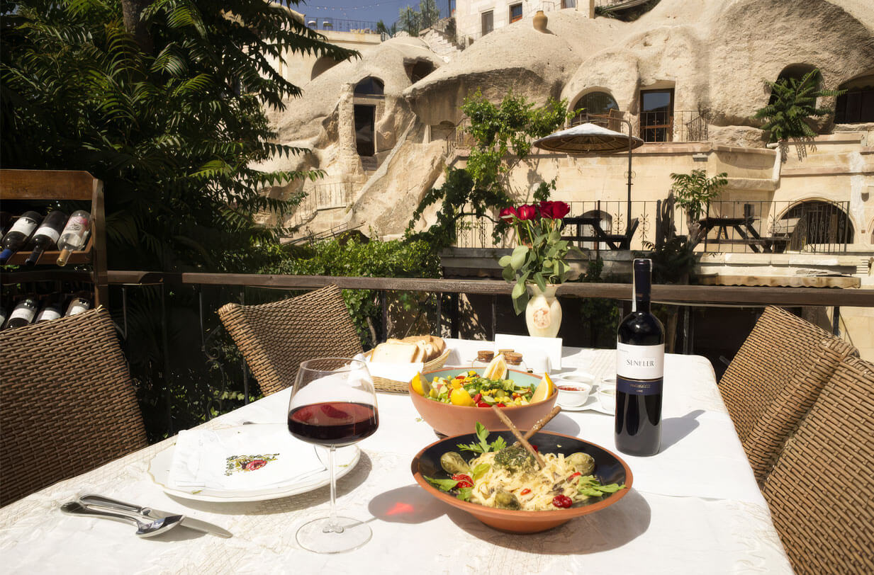 Restaurant Evening View